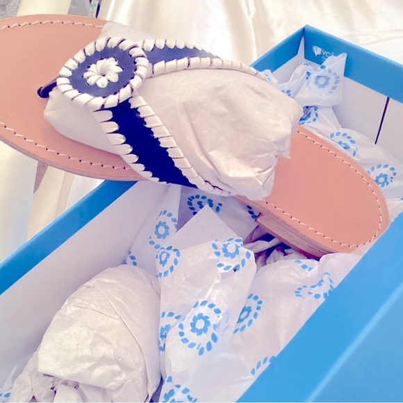 Beautiful jack rogers New sandals in navy and white - Picture 8 of 9